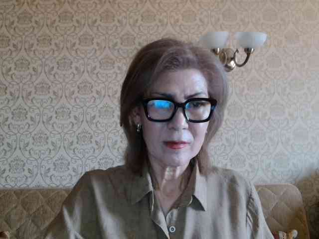 ElegantLady00 webcam