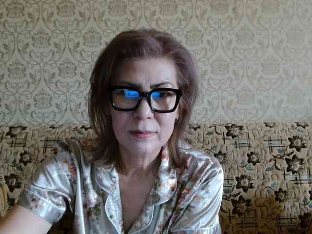 ElegantLady00 webcam