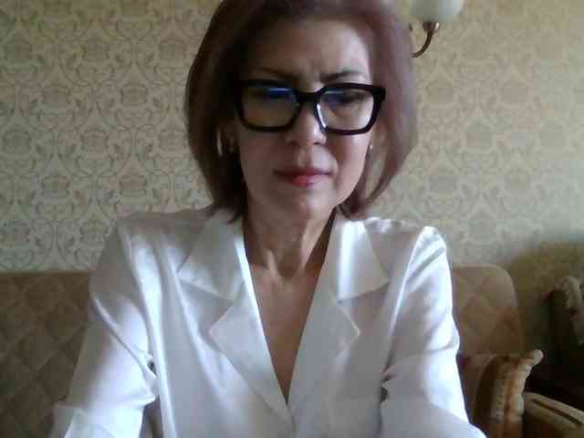 ElegantLady00 webcam