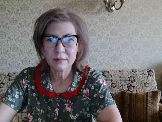 ElegantLady00 webcam