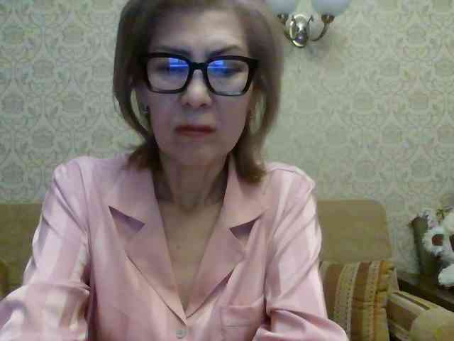 ElegantLady00 webcam