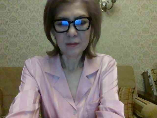 ElegantLady00 webcam