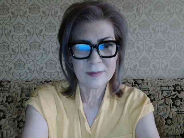 ElegantLady00 webcam
