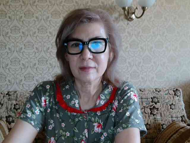 ElegantLady00 webcam