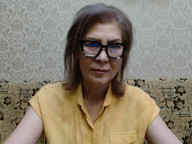 ElegantLady00 webcam