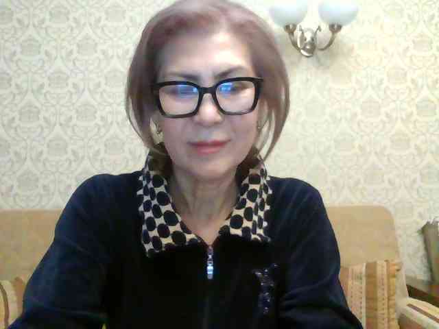 ElegantLady00 webcam