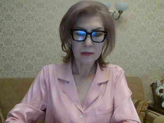 ElegantLady00 webcam