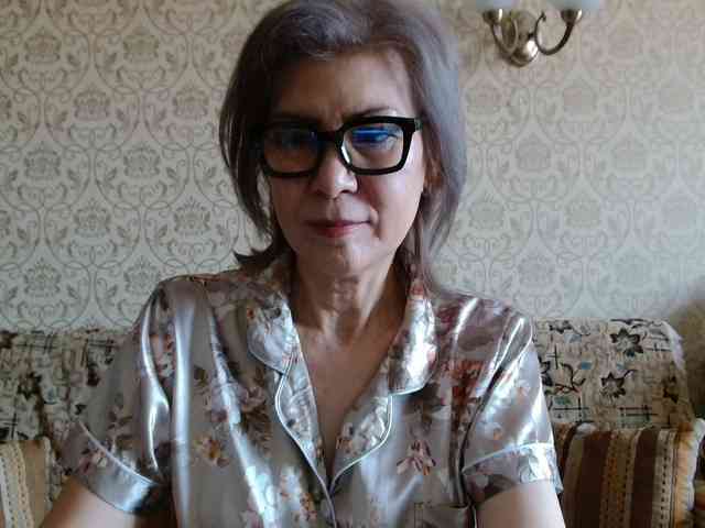 ElegantLady00 webcam