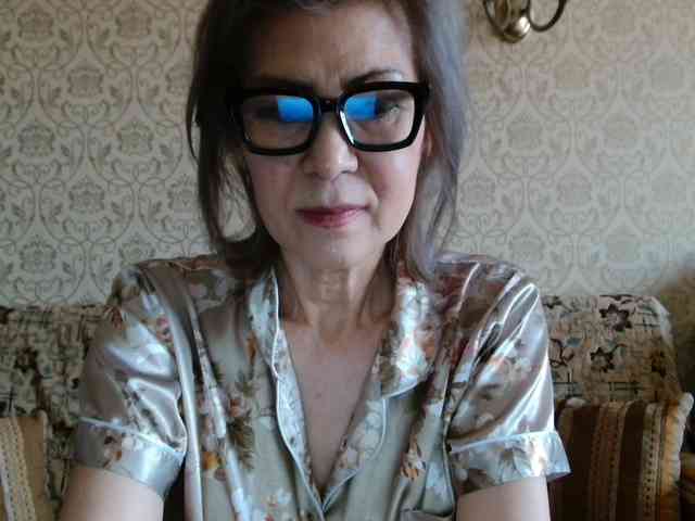 ElegantLady00 webcam