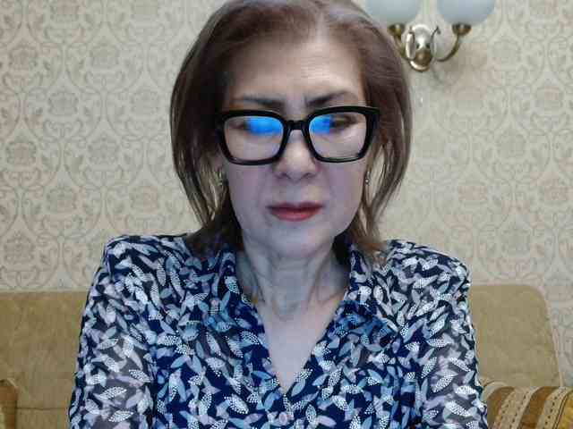 ElegantLady00 webcam