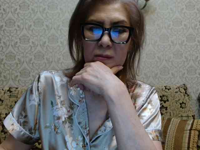 ElegantLady00 webcam