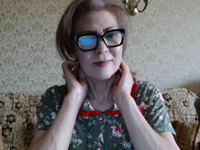 ElegantLady00 webcam