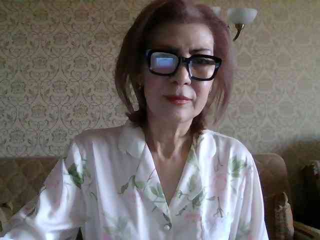 ElegantLady00 webcam