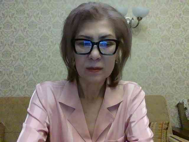 ElegantLady00 webcam