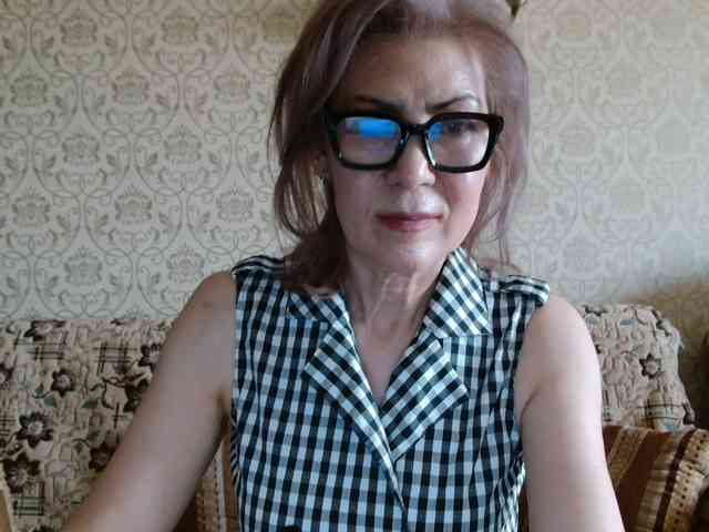 ElegantLady00 webcam