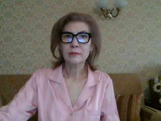 ElegantLady00 webcam