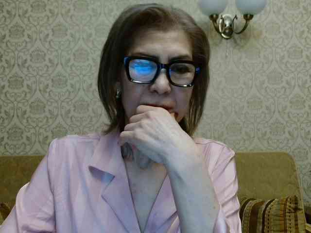 ElegantLady00 webcam