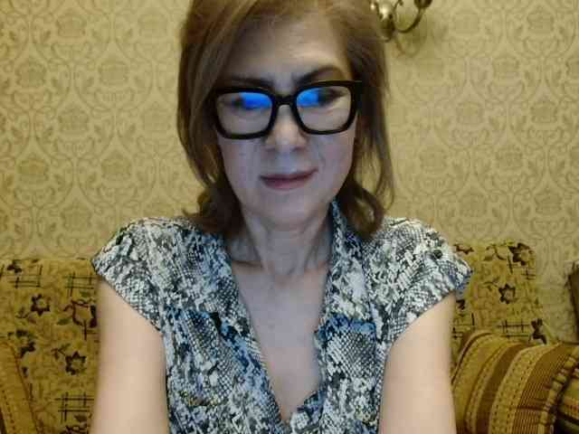 ElegantLady00 webcam