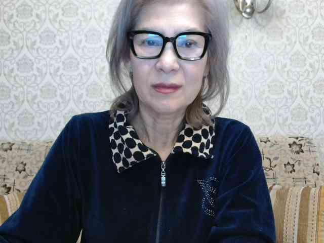 ElegantLady00 webcam