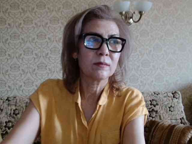 ElegantLady00 webcam
