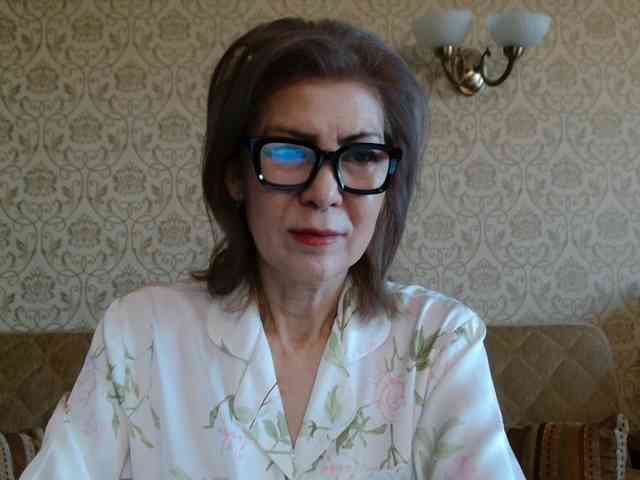 ElegantLady00 webcam