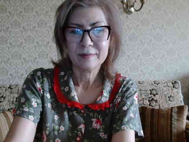 ElegantLady00 webcam