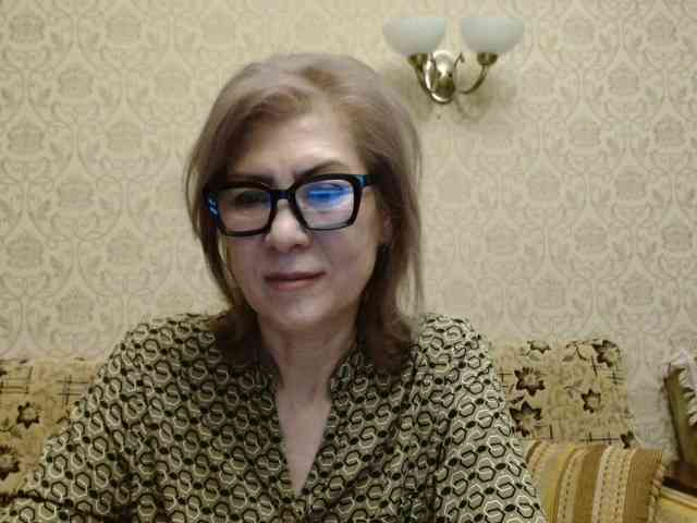 ElegantLady00 webcam