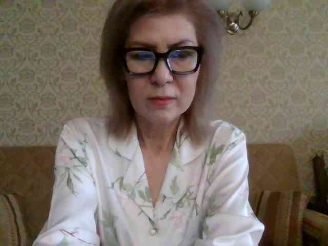 Elegant00Lady Elegant00Lady