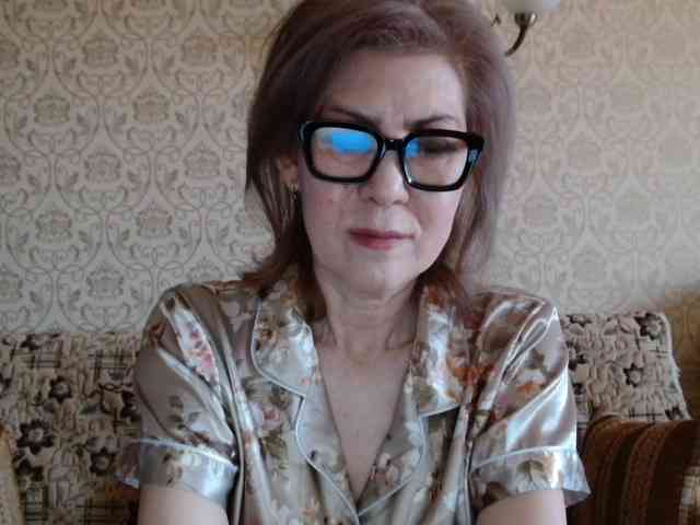 ElegantLady00 webcam