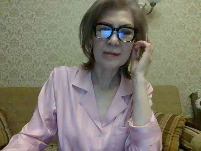 ElegantLady00 webcam