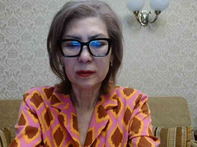 ElegantLady00 webcam