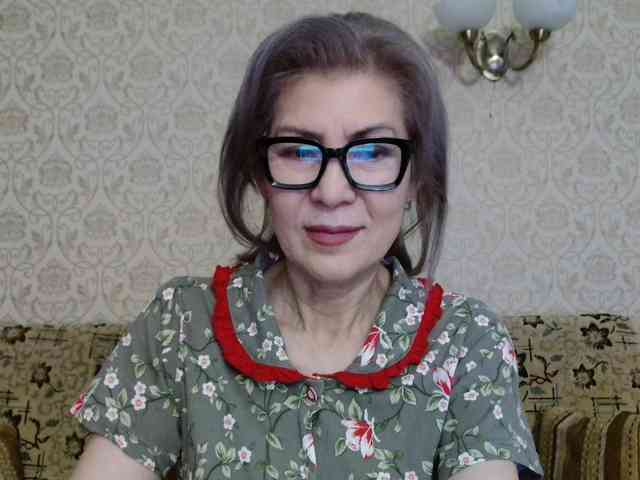 ElegantLady00 webcam