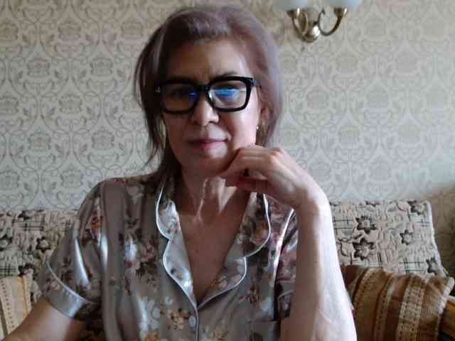 Elegant00Lady webcam