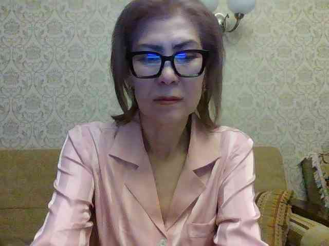 ElegantLady00 webcam