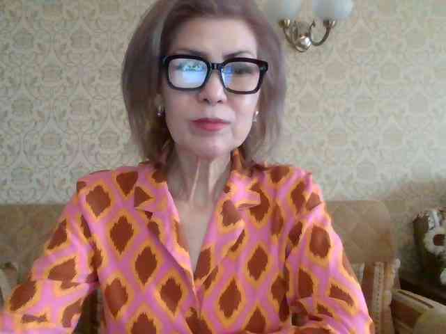 ElegantLady00 webcam