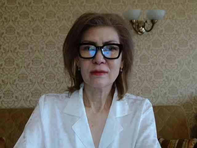 ElegantLady00 webcam