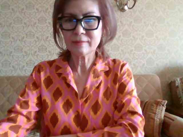 ElegantLady00 webcam