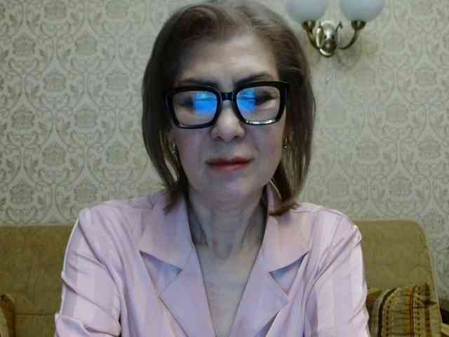 ElegantLady00 webcam