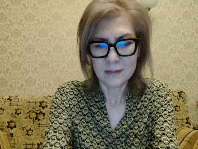 ElegantLady00 webcam