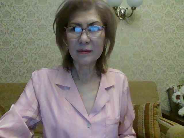 ElegantLady00 webcam