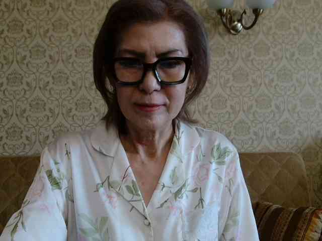 ElegantLady00 webcam