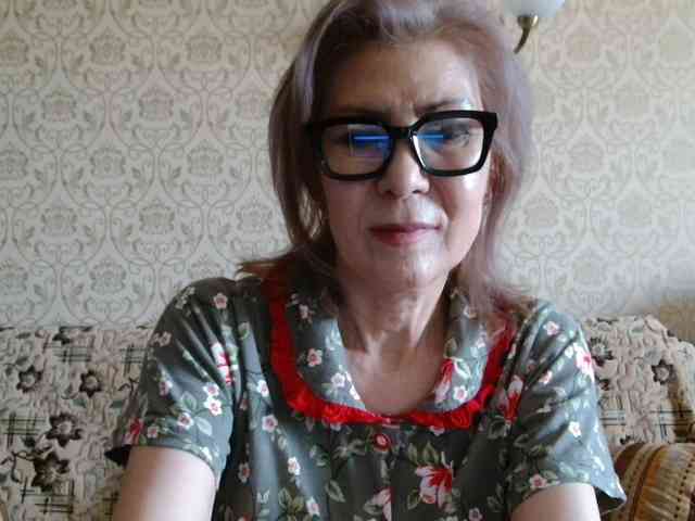ElegantLady00 webcam