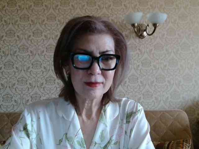 ElegantLady00 webcam