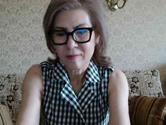 ElegantLady00 webcam