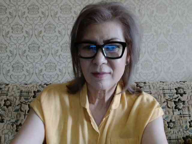 ElegantLady00 webcam