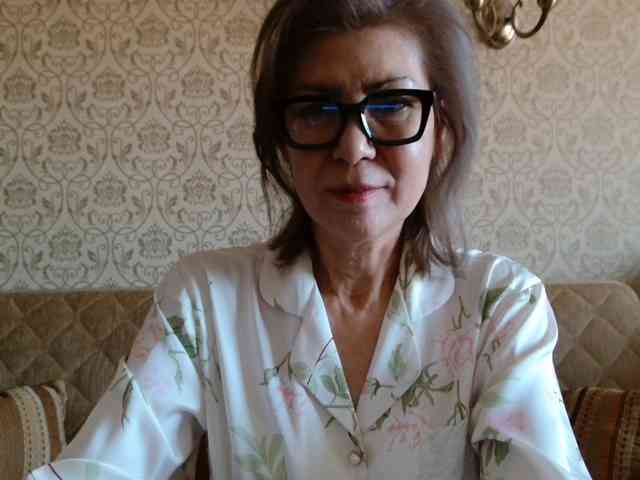 ElegantLady00 webcam