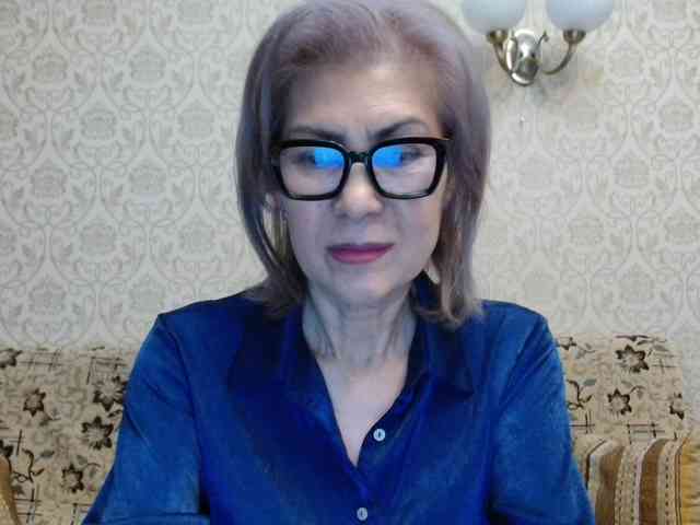 ElegantLady00 webcam