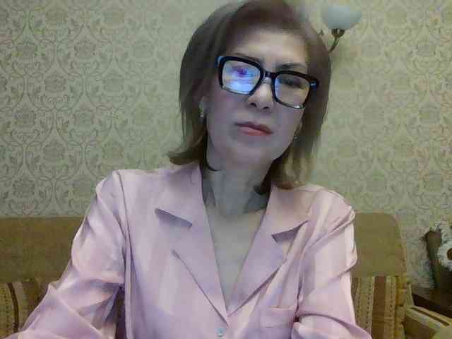 ElegantLady00 webcam