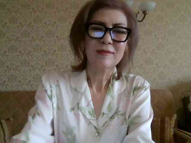 ElegantLady00 webcam