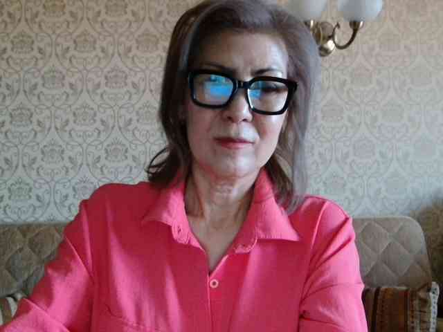 ElegantLady00 webcam